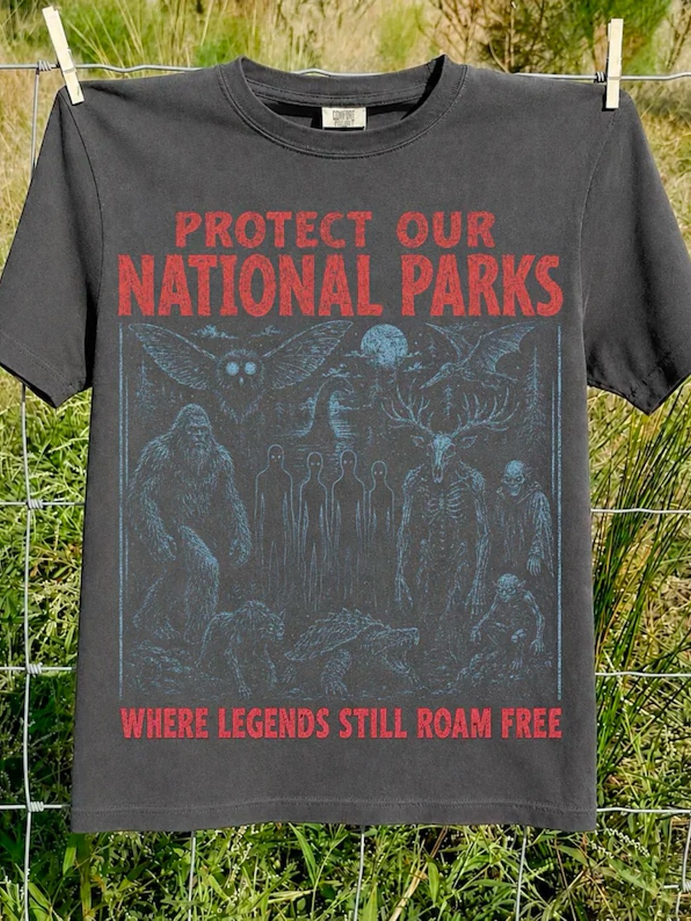 Cryptid National Parks Bigfoot Pepper Comfort Colors T-Shirt